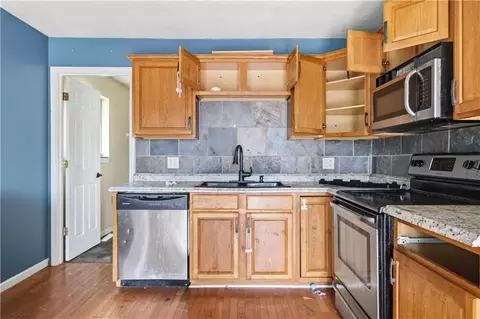 Kitchen - 1201 S 5th St, Atchison, KS 66002 photo 2 of 2
