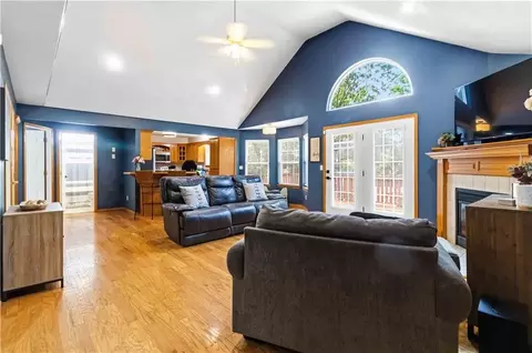 Living - 16915 E 41st Ter, Independence, MO 64055 photo 1 of 4