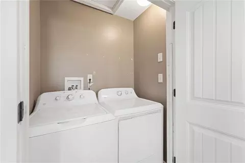 Other - 16912 Summit Dr, Belton, MO 64012 photo 4 of 8