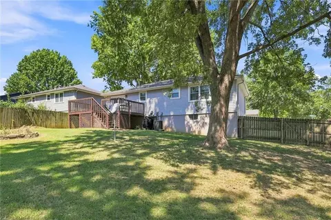 Exterior - 20409 E Millhaven St, Independence, MO 64056 photo 7 of 8
