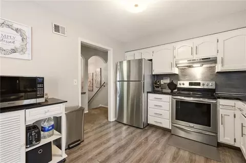 Kitchen - 20409 E Millhaven St, Independence, MO 64056 photo 1 of 4