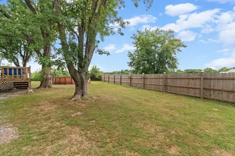 Exterior - 845 S Carriage Dr, Deepwater, MO 64740 photo 2 of 2