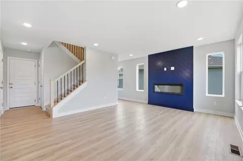 Living - 808 Glenn Cir, Raymore, MO 64083 photo 4 of 4
