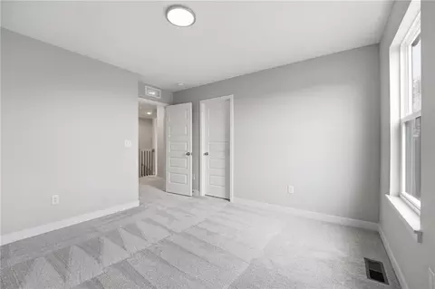 Bedroom - 808 Glenn Cir, Raymore, MO 64083 photo 3 of 8