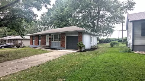 Other - 4002 S Hocker Ave, Independence, MO 64055 photo 3 of 18