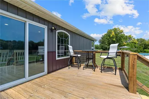 Exterior - 395 NW 1101st Rd, Centerview, MO 64019 photo 7 of 16