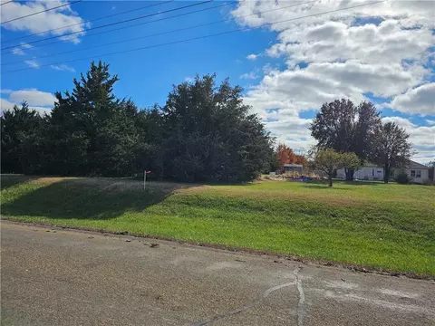 lot140 150 Choctaw Ln, Mclouth, KS 66054