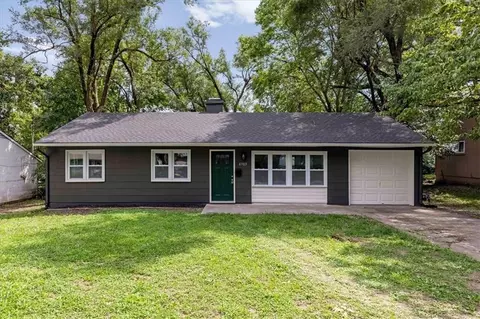 6903 E 114th Ter, Kansas City, MO 64134