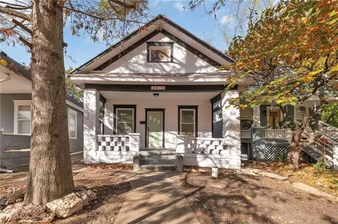 3416 Genessee St, Kansas City, MO 64111