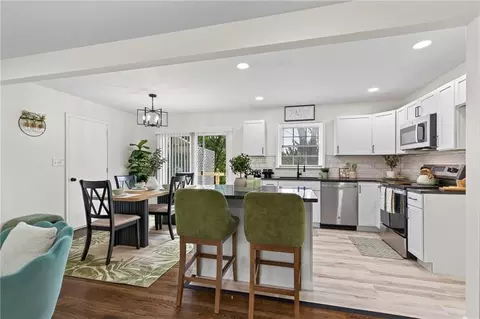 Kitchen - 15309 E 44th Ter, Independence, MO 64055 photo 1 of 1