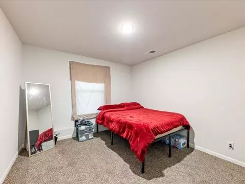 Bedroom - 817 Shane Ct, Belton, MO 64012 photo 5 of 8