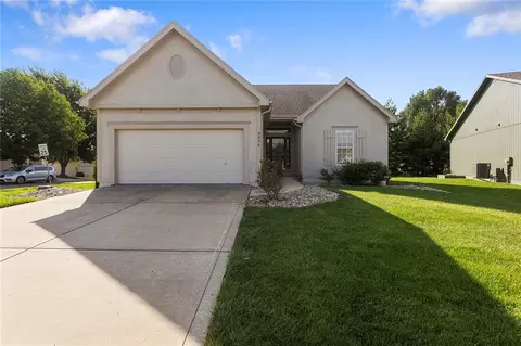 8654 N Britt Ave, Kansas City, MO 64154