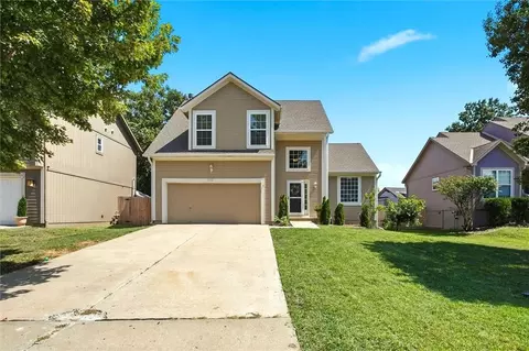 1012 N Clinton St, Olathe, KS 66061