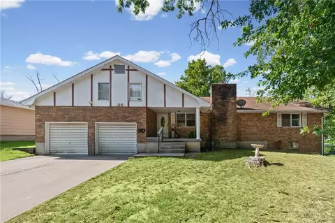 116 W Marshall St, El Dorado Springs, MO 64744