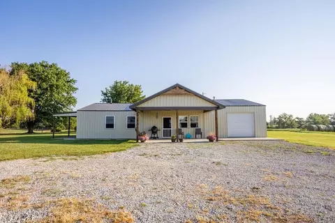 551 NW 10th Ln, Lamar, MO 64759