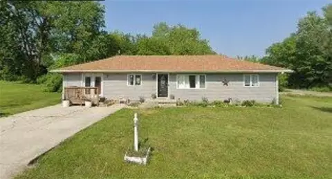 2505 Chicago St, Trenton, MO 64683