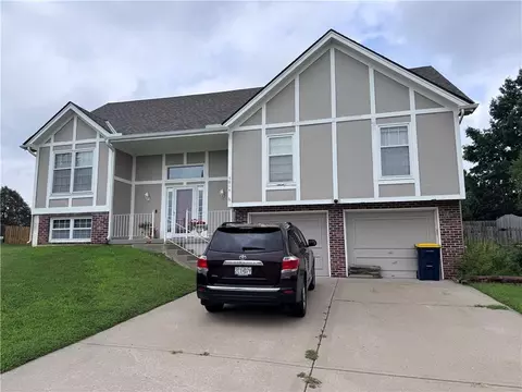 5014 NW 85th St, Kansas City, MO 64154