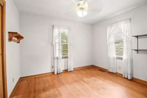Bedroom - 517 E Angus St, Independence, MO 64055 photo 1 of 2