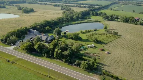 2152 N 700 Rd, Eudora, KS 66025 photo 3