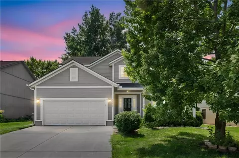 15347 W 149th Ter, Olathe, KS 66062