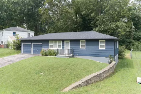 2926 N 64th Ter, Kansas City, KS 66104