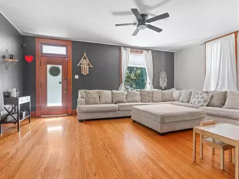 Living - 3405 Mitchell Ave, Saint Joseph, MO 64507 photo 2 of 3