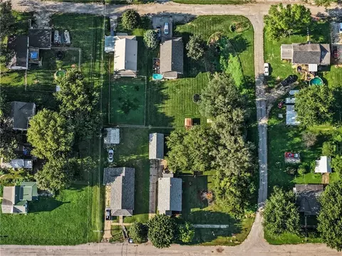 View/Area - 206 N 4th St, Fairfax, MO 64446 photo 3 of 3