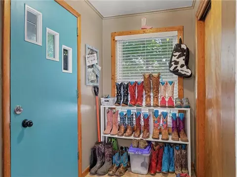 Entry Way - 206 N 4th St, Fairfax, MO 64446 photo 1 of 2