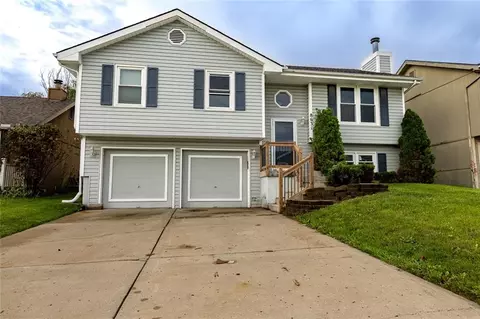 8631 NE 110th St, Kansas City, MO 64157