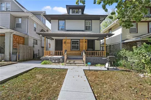 4110 Charlotte St, Kansas City, MO 64110