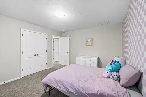 Bedroom - 19304 Switchgrass Ct, Smithville, MO 64089 photo 3 of 4