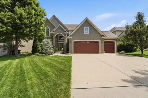 16181 S Brookfield St, Olathe, KS 66062