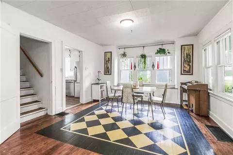 Dining - 1116 W Maple Ave, Independence, MO 64050 photo 1 of 1