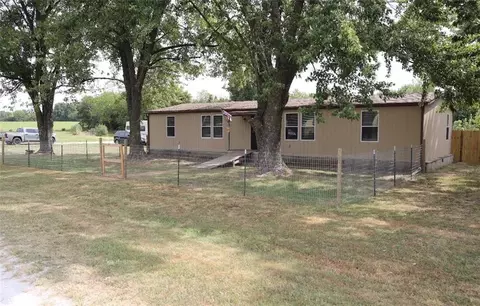 Exterior - 186 SE 19th Ln, Lamar, MO 64759 photo 2 of 9