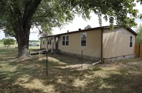 Exterior - 186 SE 19th Ln, Lamar, MO 64759 photo 4 of 9