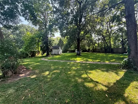 508 Broad St, Warrensburg, MO 64093 photo 2