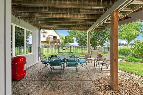 Exterior - 828 SW Lighthouse Pt, Lees Summit, MO 64082 photo 13 of 16