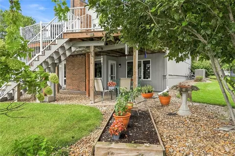 Exterior - 828 SW Lighthouse Pt, Lees Summit, MO 64082 photo 12 of 16
