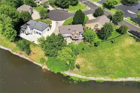 View/Area - 828 SW Lighthouse Pt, Lees Summit, MO 64082 photo 10 of 17