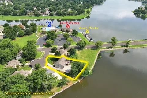 View/Area - 828 SW Lighthouse Pt, Lees Summit, MO 64082 photo 2 of 17