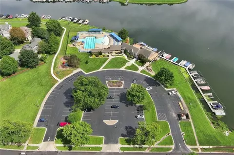 View/Area - 828 SW Lighthouse Pt, Lees Summit, MO 64082 photo 15 of 17