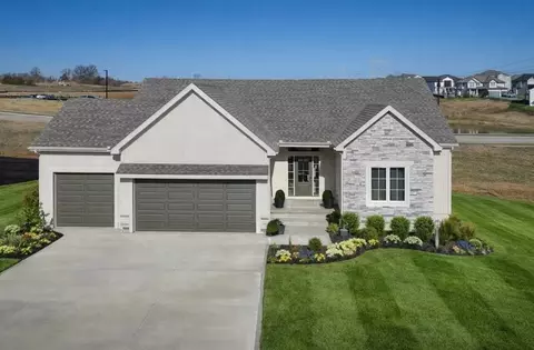 2342 W Elm Ter, Olathe, KS 66061