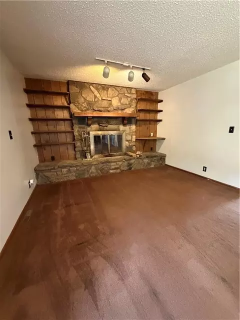 Living - 916 E 8th St, Cherryvale, KS 67335 photo 2 of 2