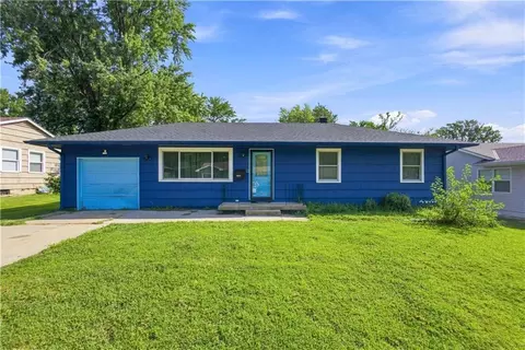 11403 Jackson Ave, Kansas City, MO 64137