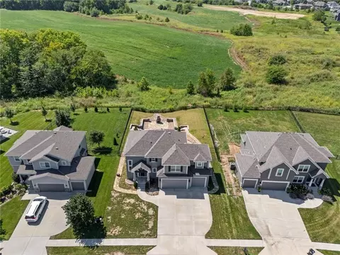 12740 N Imperial Dr, Platte City, MO 64079