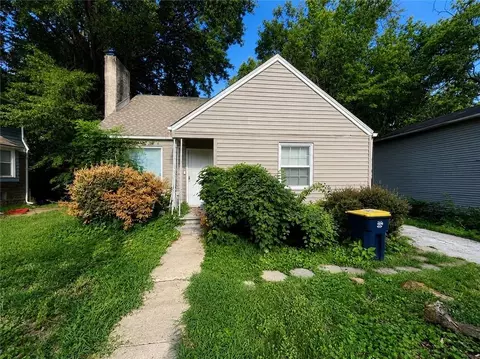 6721 Walrond Ave, Kansas City, MO 64132