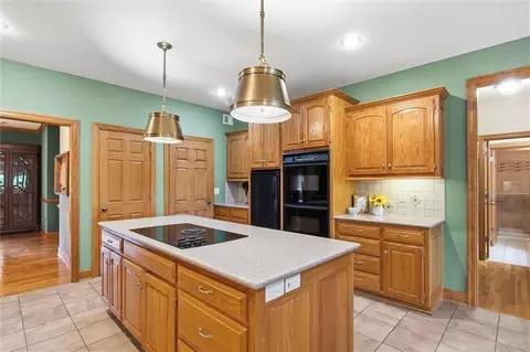Kitchen - 11706 Riverview Rd, Kearney, MO 64060 photo 4 of 4