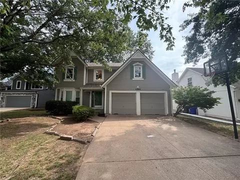 12411 S Alcan St, Olathe, KS 66062