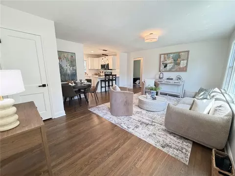 5408 W 72nd St, Prairie Village, KS 66208