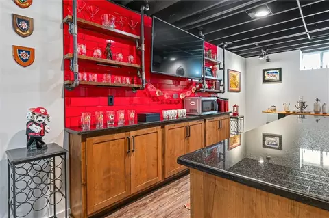 Kitchen - 4005 SW Boulder Dr, Lees Summit, MO 64082 photo 3 of 3